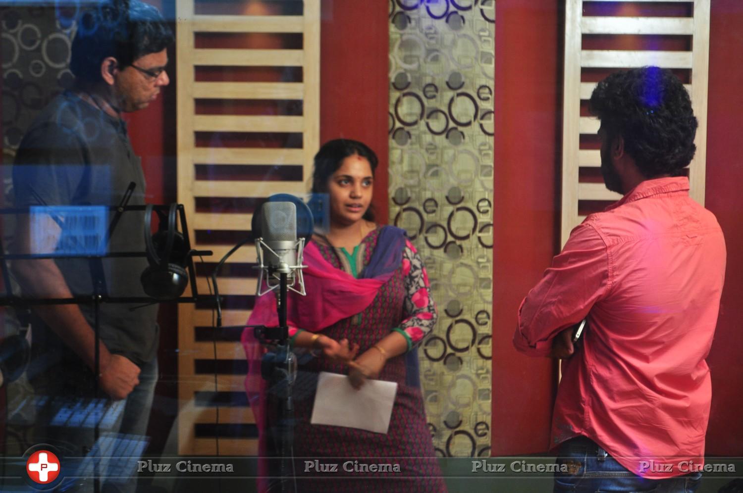 Saindhavi - Madhu Maadhu Soothu Movie Song Recording Pictures | Picture 779065